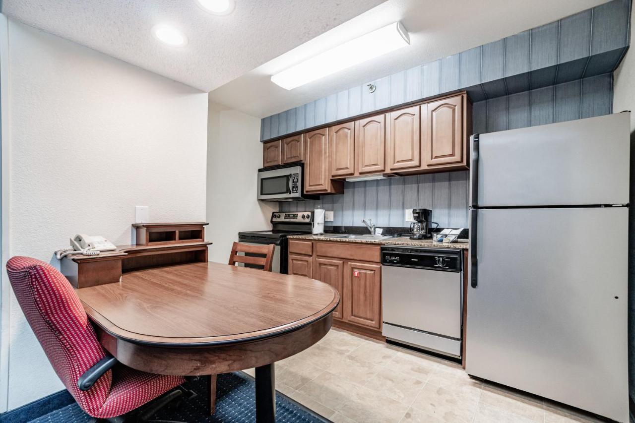 Doral Inn & Suites Miami Airport West Εξωτερικό φωτογραφία
